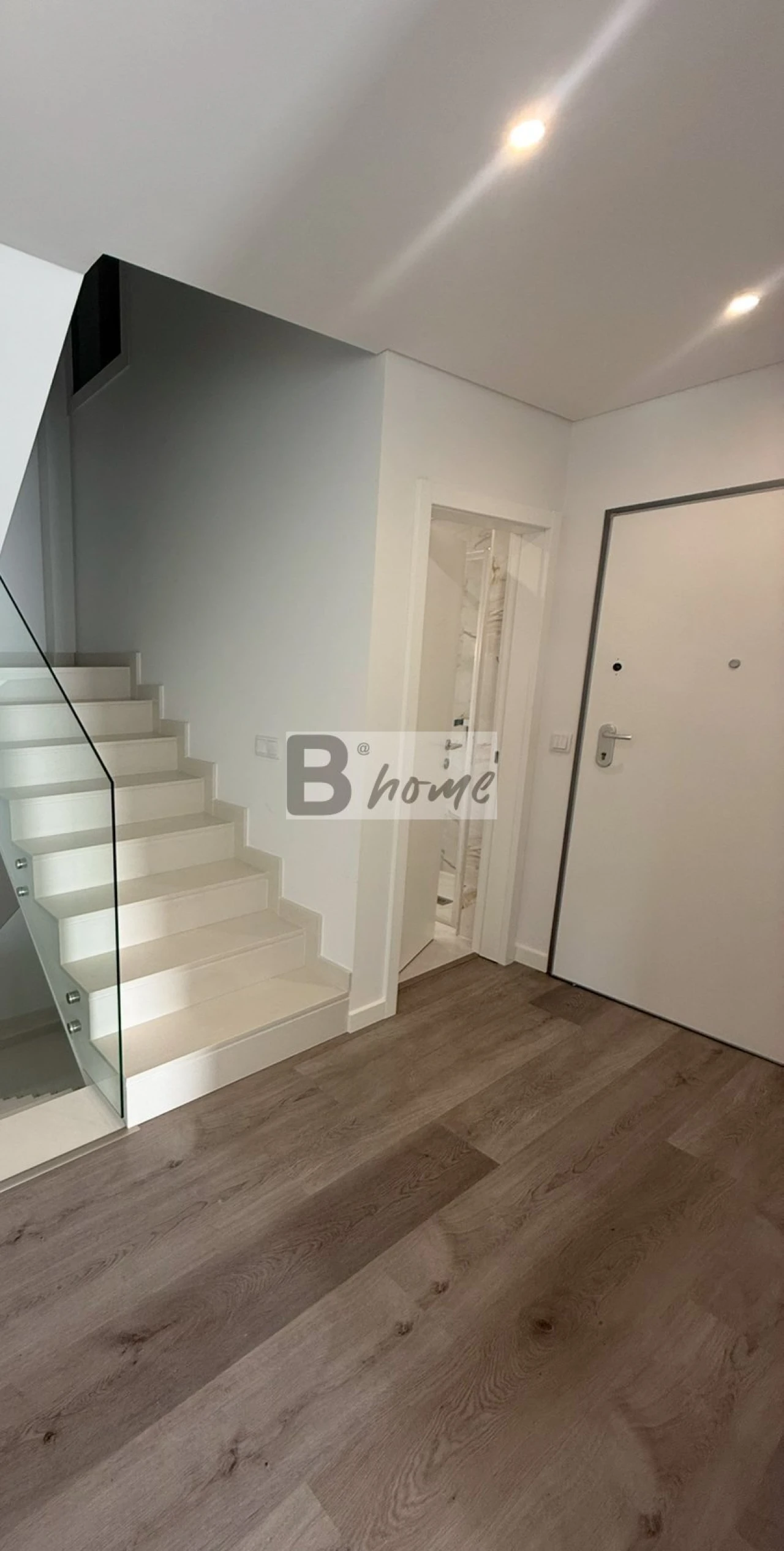 Apartamento T3 para Venda em Corroios Foto 1