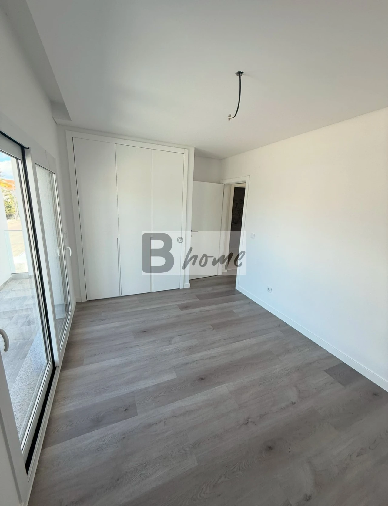 Apartamento T1 para Venda em Corroios Foto 1