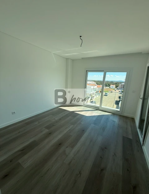 Apartamento T2 para Venda em Corroios