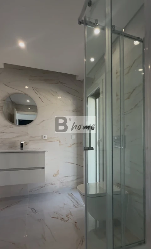 Apartamento T2 para Venda em Corroios