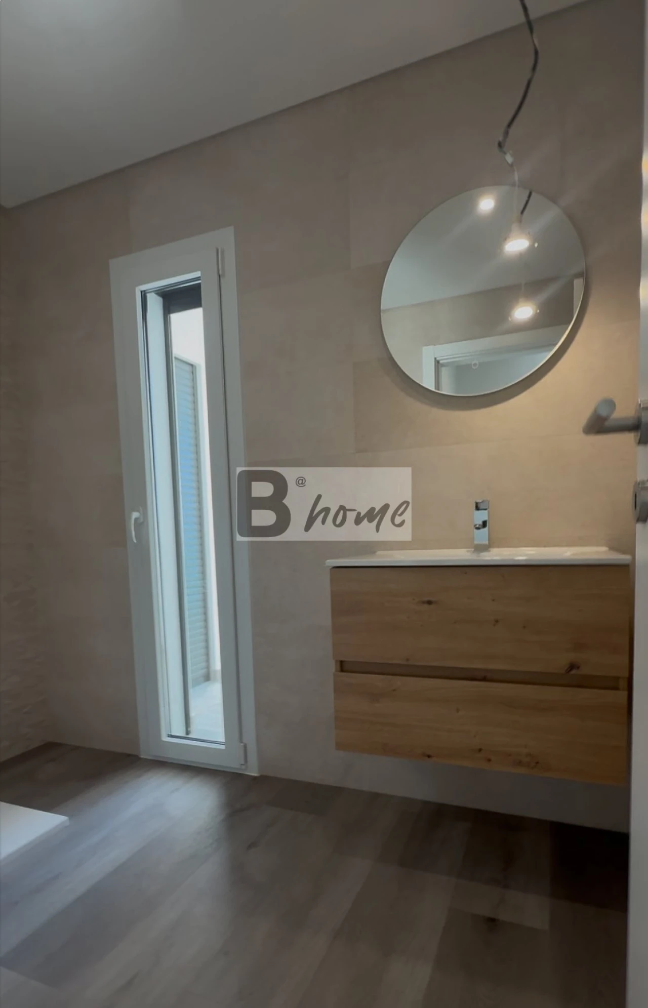 Apartamento T2 para Venda em Corroios Foto 18
