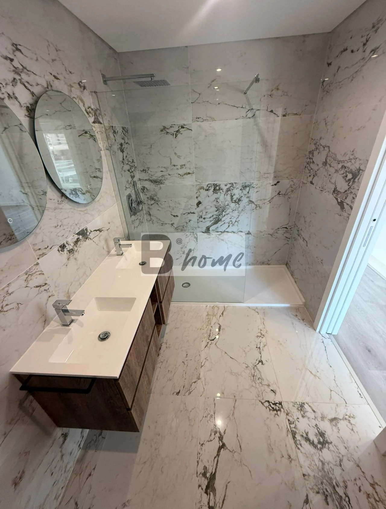 Apartamento T2 para Venda em Corroios Foto 12
