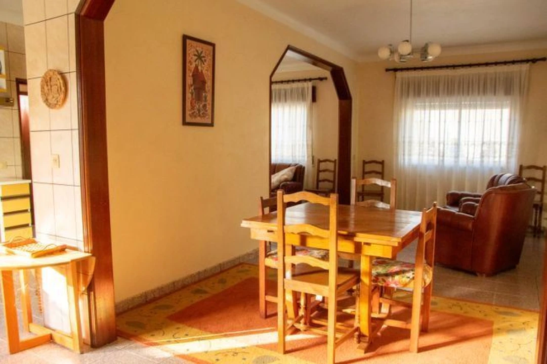 Moradia T3 para Venda em Freixo de Numão Foto 5