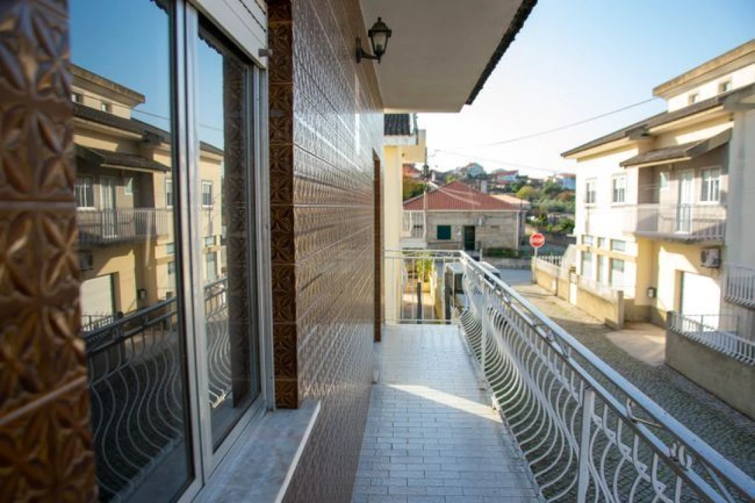 Moradia T3 para Venda em Freixo de Numão Foto 19