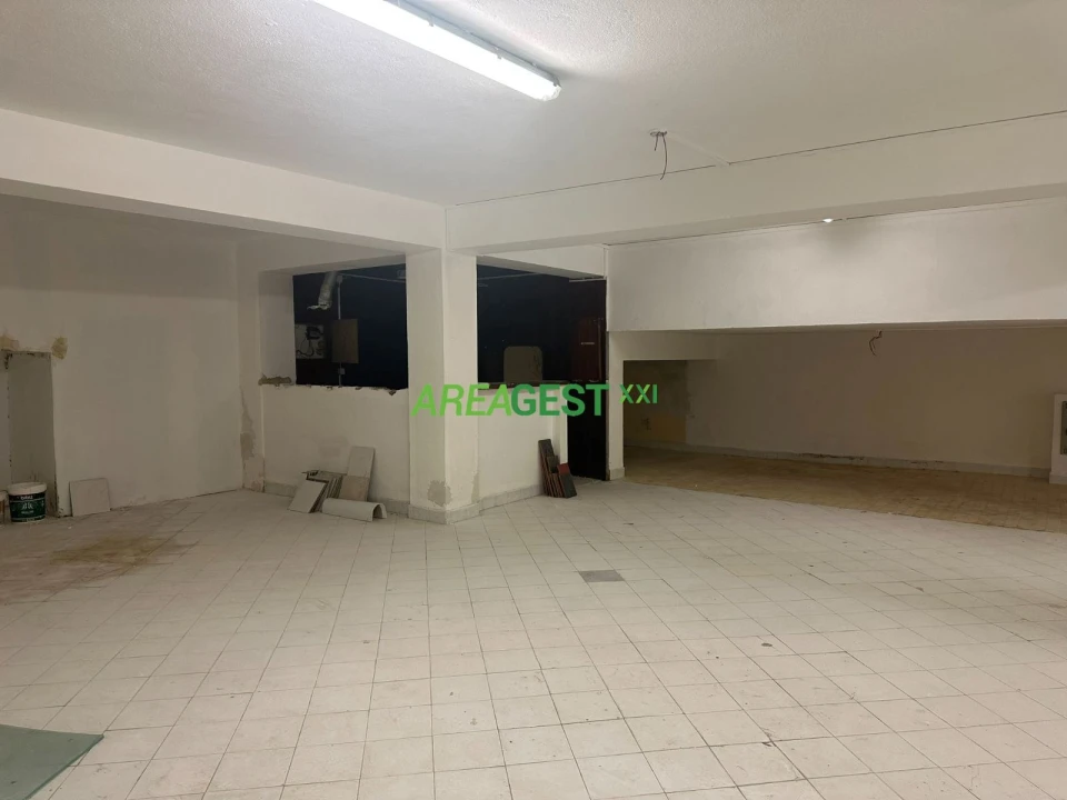 Loja para Venda em Costa da Caparica Foto 12