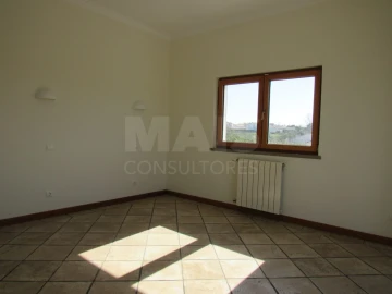 Moradia T5 para Venda em Sesimbra (Castelo)