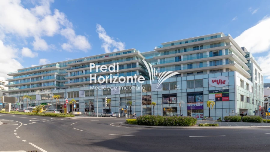 Apartamento T3 para Venda em Funchal (Se) Foto 1