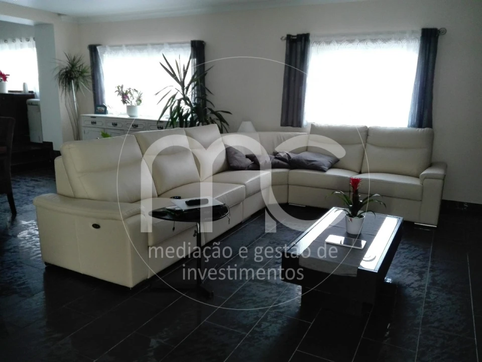 Moradia T4 para Venda em Monte Real e Carvide Foto 8