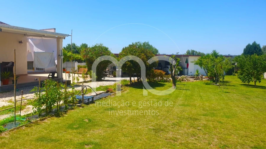 Moradia T4 para Venda em Monte Real e Carvide Foto 1