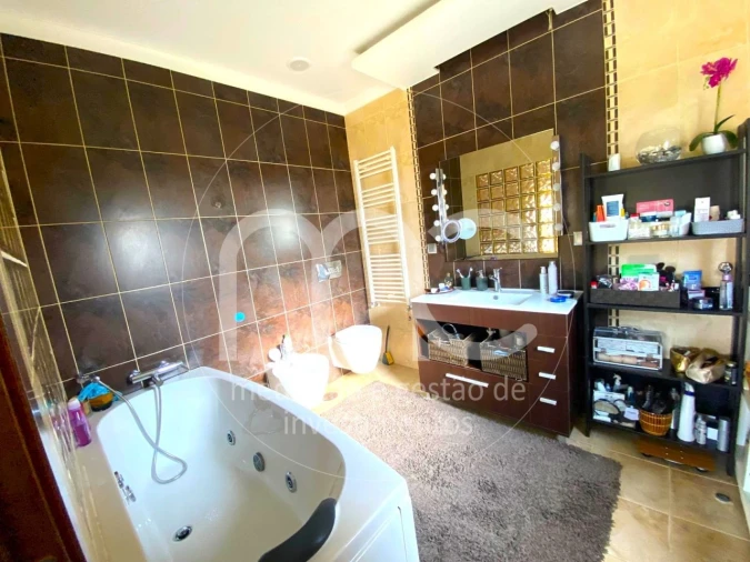 Moradia T4 para Venda em Monte Real e Carvide Foto 17