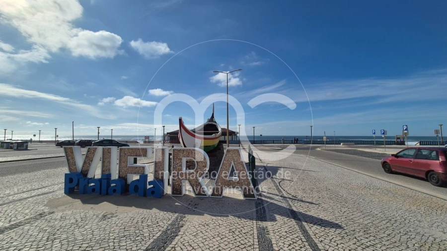 Moradia T4 para Venda em Monte Real e Carvide Foto 3