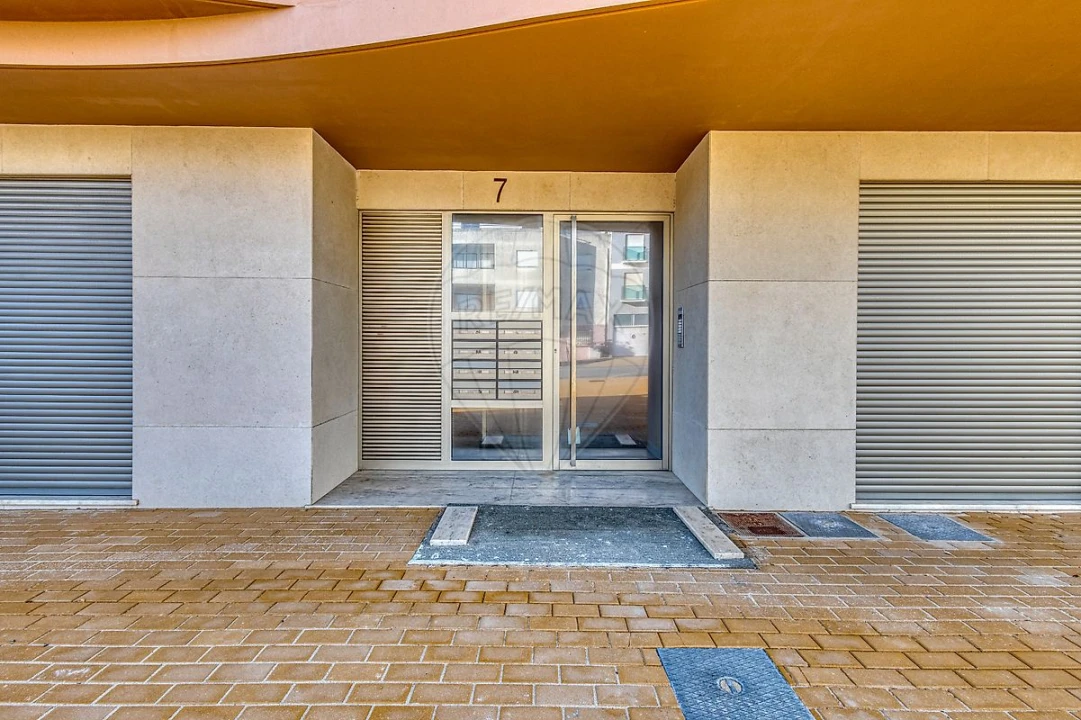 Apartamento T3 para Venda em Gafanha da Encarnação Foto 12