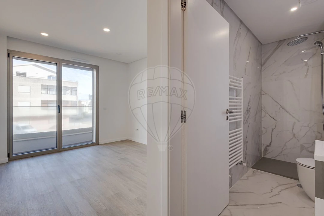 Apartamento T3 para Venda em Gafanha da Encarnação Foto 38