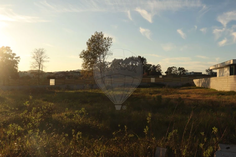 Terreno para Venda em Avidos e Lagoa Foto 5