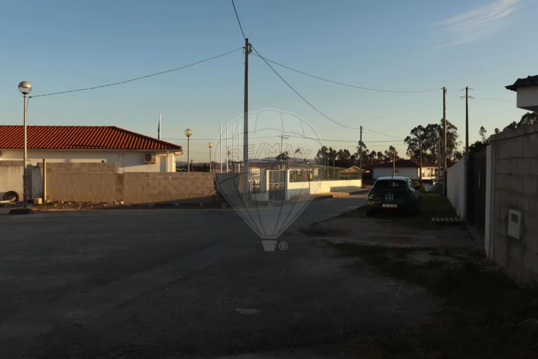 Terreno para Venda em Avidos e Lagoa Foto 7