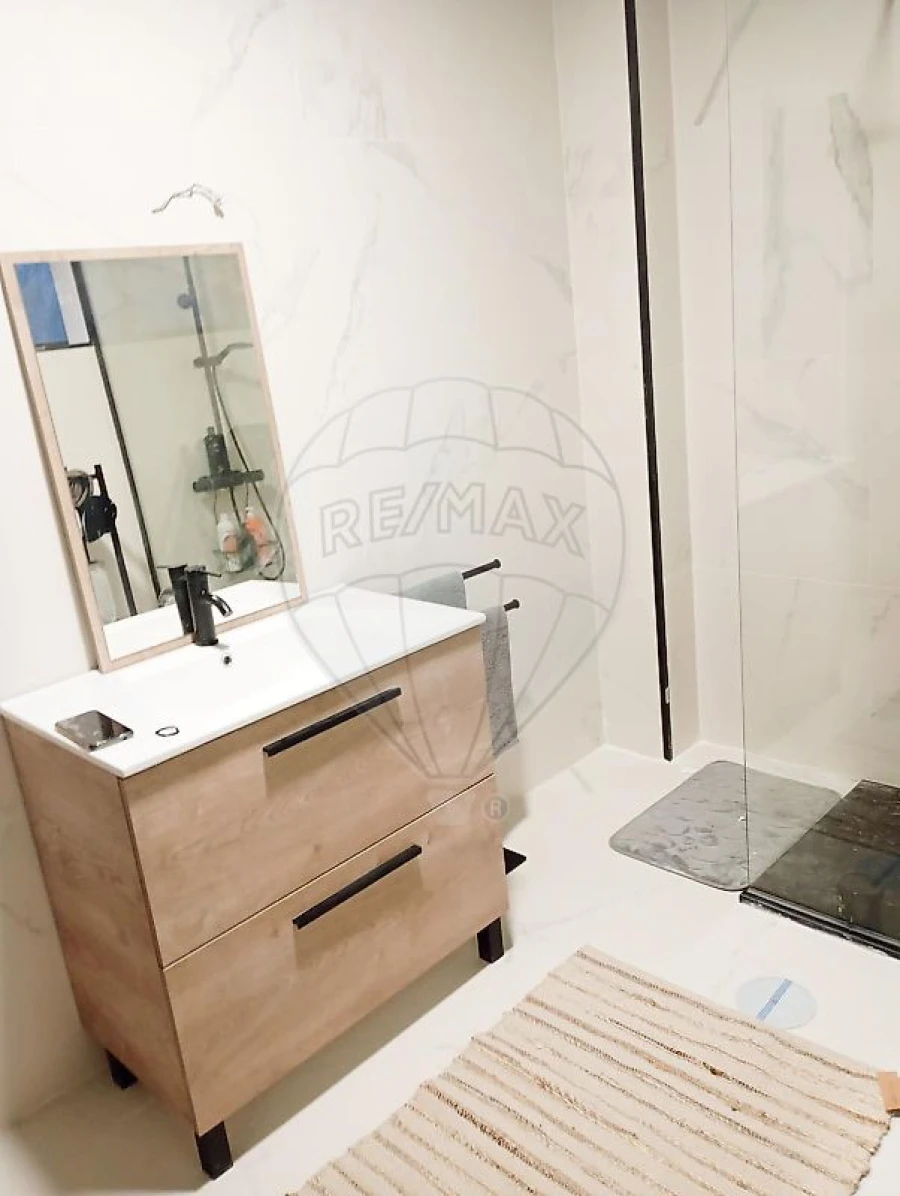 Apartamento T3 para Venda em Baguim do Monte (Rio Tinto) Foto 2