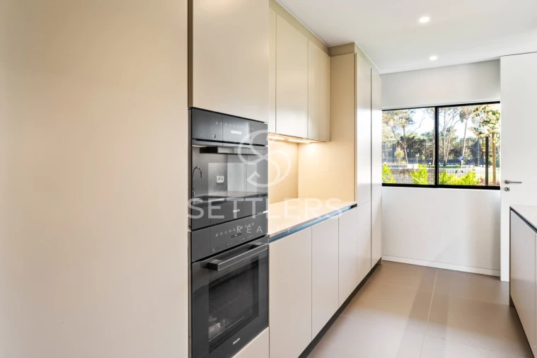 Apartamento T2 para Venda em Cascais e Estoril Foto 6