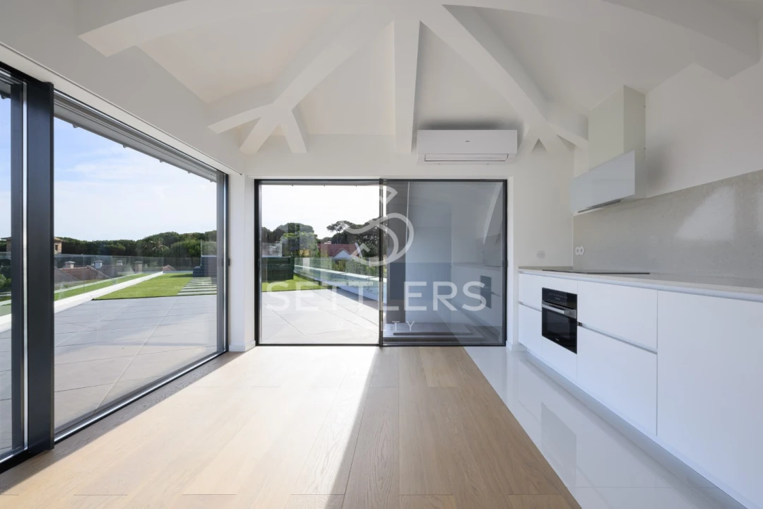 Apartamento T4 para Venda em Cascais e Estoril Foto 23