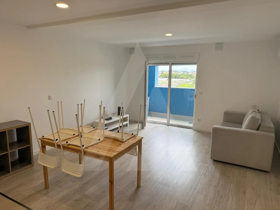 Apartamento T2 para Arrendamento em Aradas Foto 4