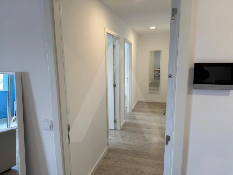 Apartamento T2 para Arrendamento em Aradas Foto 8