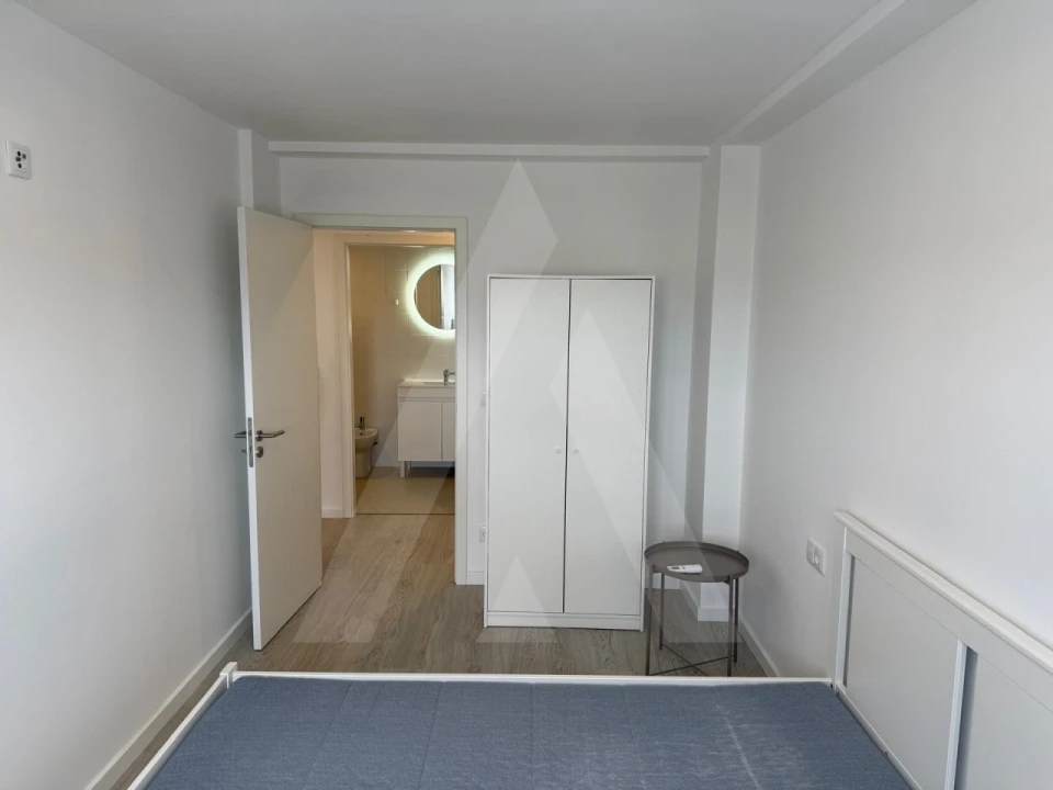 Apartamento T2 para Arrendamento em Aradas Foto 11