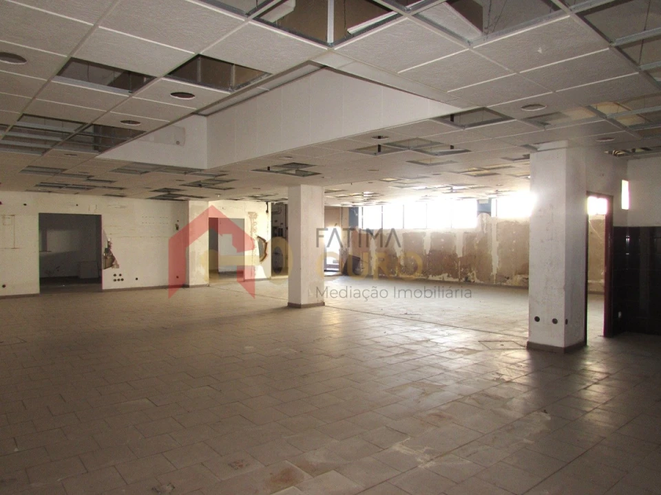 Loja para Venda em Assunção, Ajuda, Salvador e Santo Ildefonso Foto 19