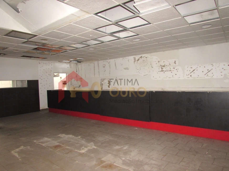 Loja para Venda em Assunção, Ajuda, Salvador e Santo Ildefonso Foto 24