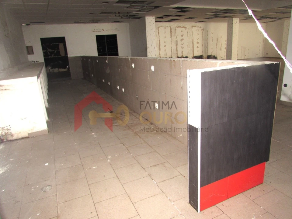 Loja para Venda em Assunção, Ajuda, Salvador e Santo Ildefonso Foto 25