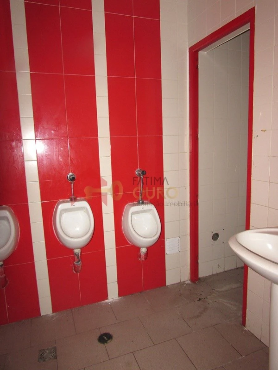 Loja para Venda em Assunção, Ajuda, Salvador e Santo Ildefonso Foto 12