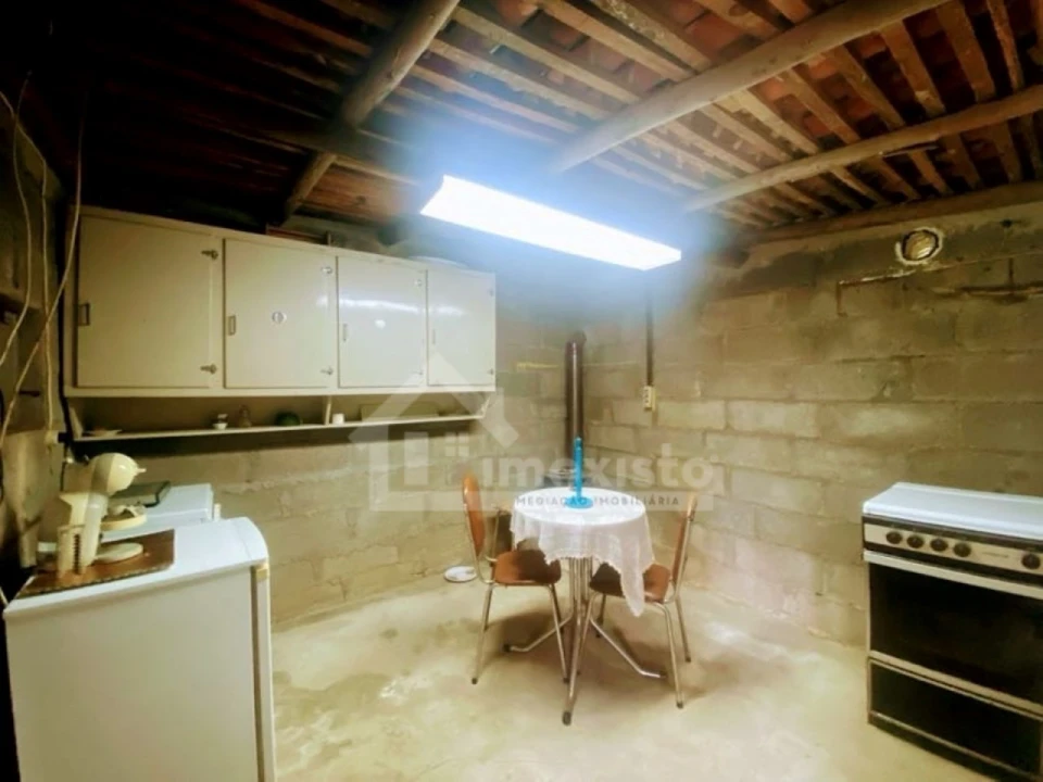 Quinta T1 para Venda em Castanheira de Pêra e Coentral Foto 8