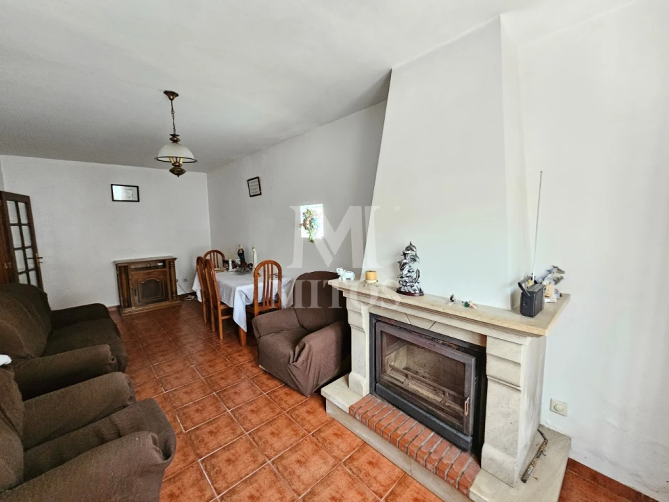 Moradia T3 para Venda em Cardielos e Serreleis Foto 8