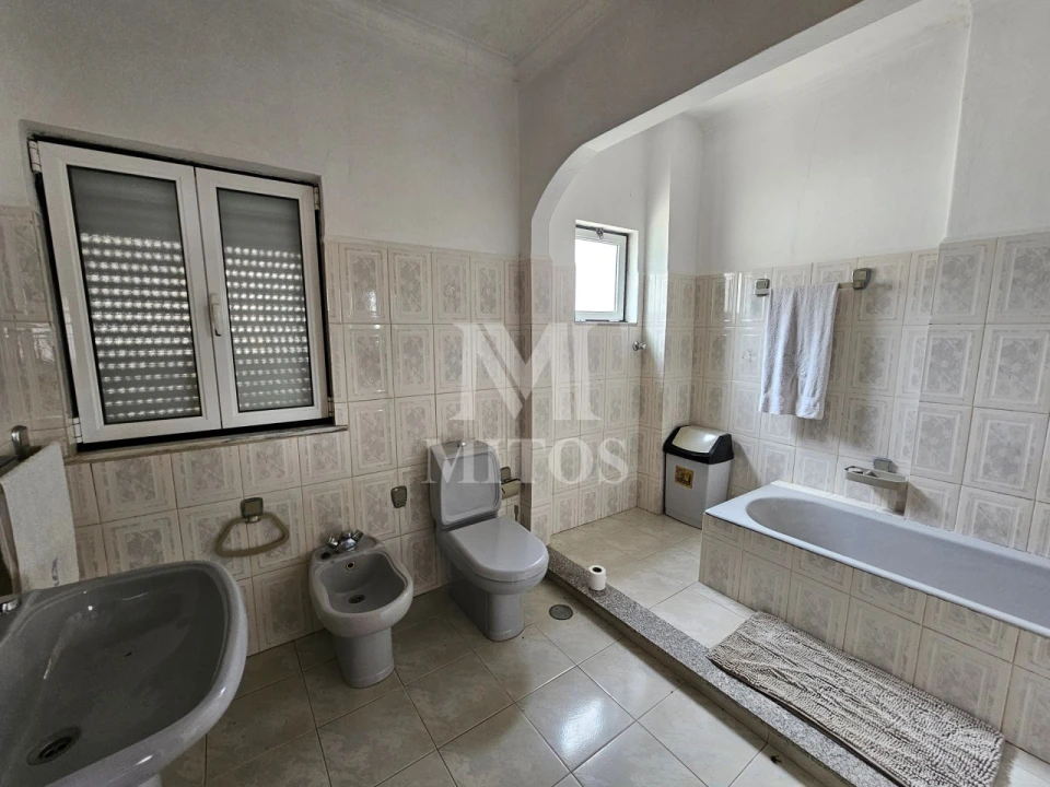 Moradia T3 para Venda em Cardielos e Serreleis Foto 15