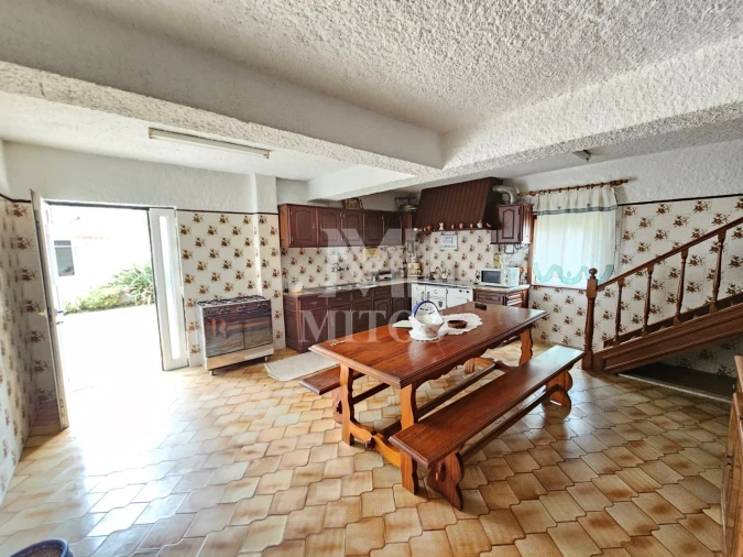 Moradia T3 para Venda em Cardielos e Serreleis Foto 4