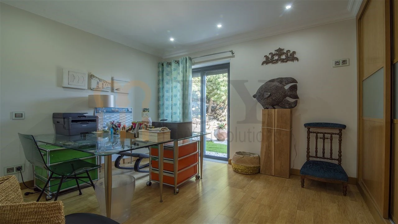 Quinta T7 para Venda em Luz de Tavira e Santo Estêvão Foto 11