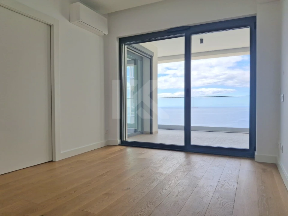 Apartamento T3 para Venda em São Martinho Foto 8