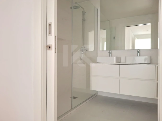 Apartamento T3 para Venda em São Martinho Foto 23