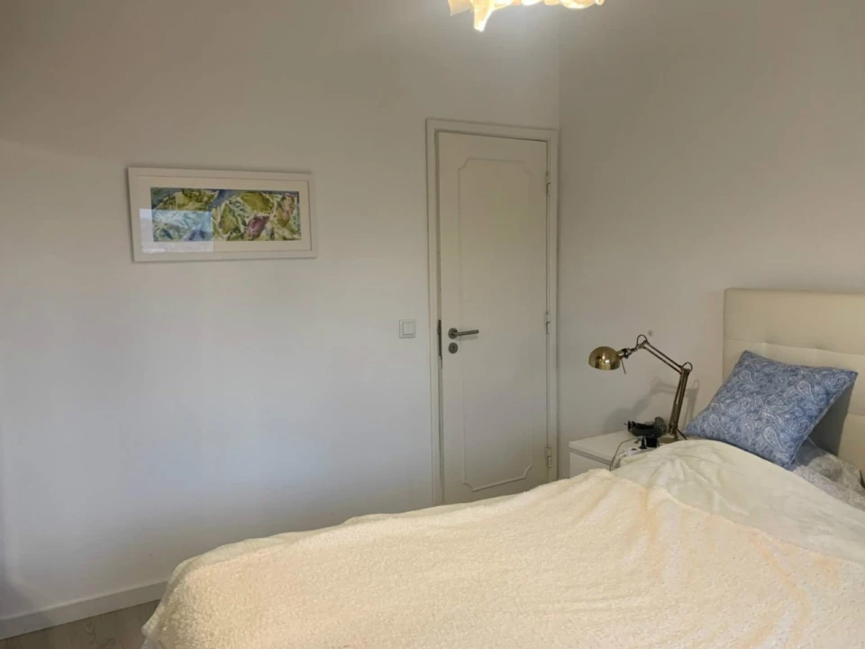 Apartamento T1 para Venda em Buarcos Foto 36