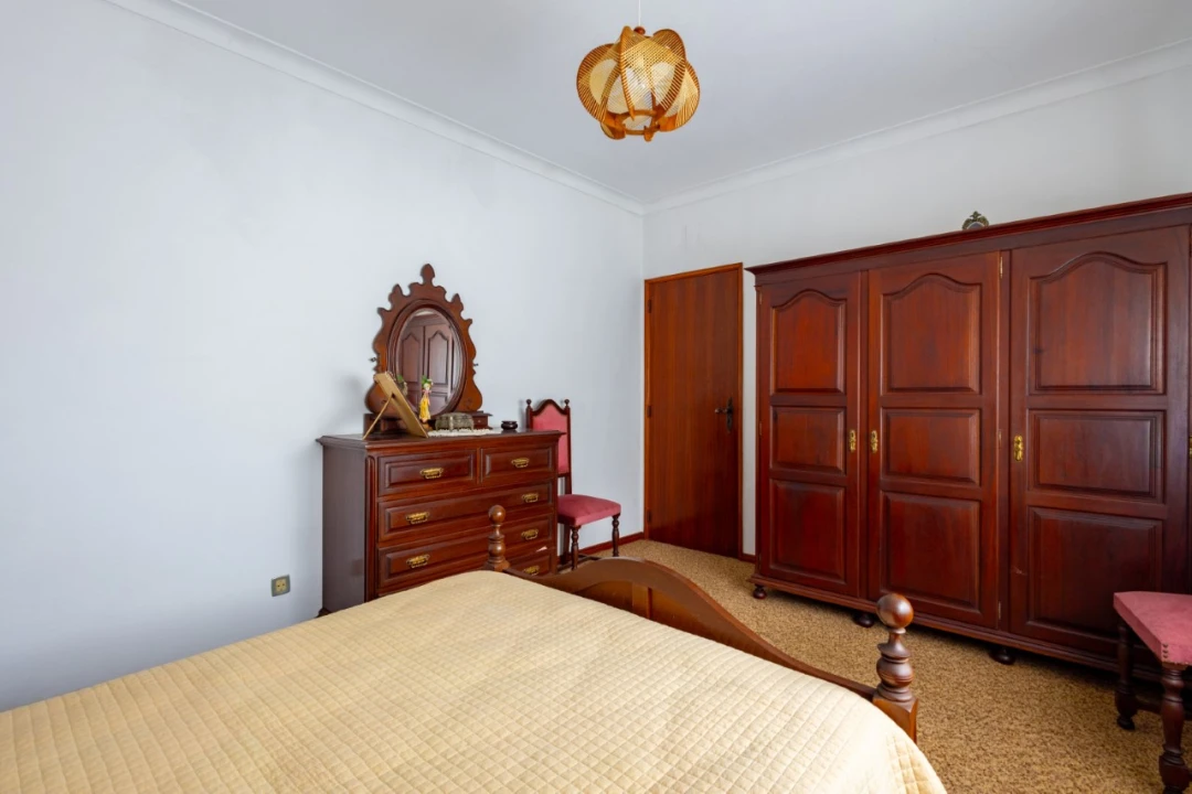 Moradia T6 para Venda em São Pedro Foto 9