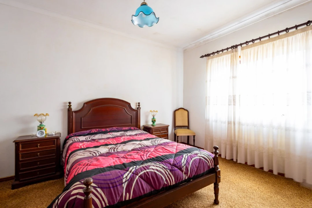 Moradia T6 para Venda em São Pedro Foto 10