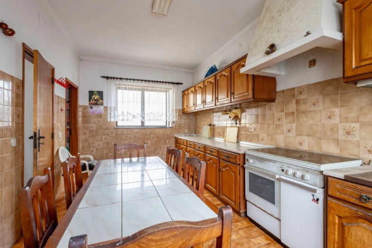 Moradia T6 para Venda em São Pedro Foto 14