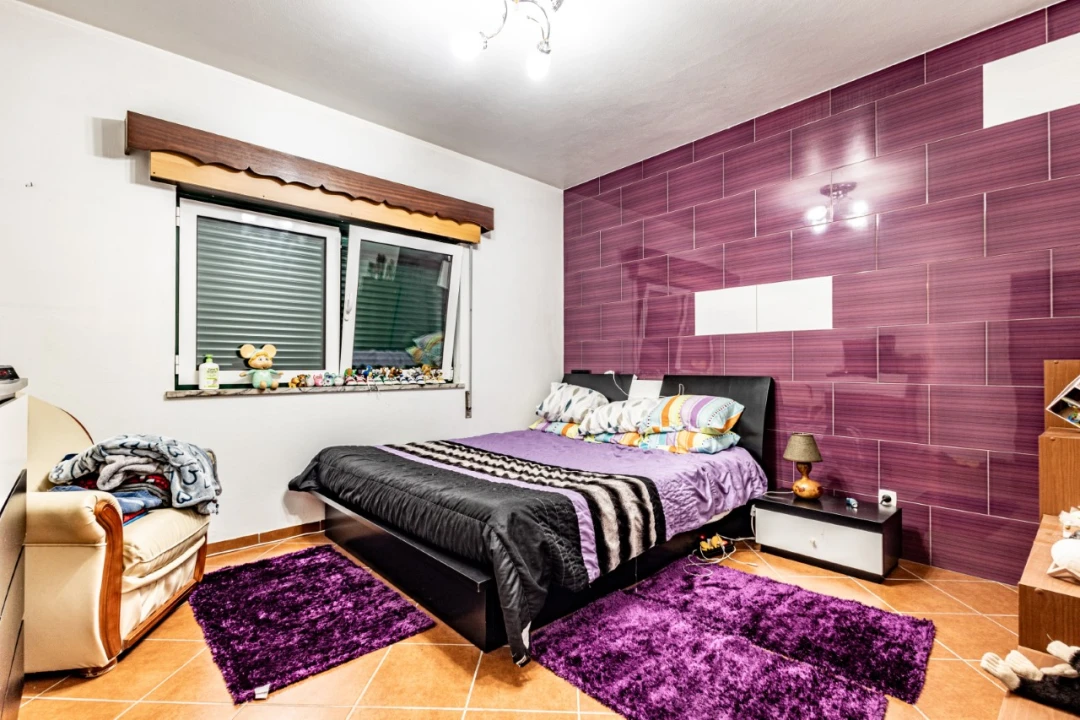 Moradia T4 para Venda em Marinha das Ondas Foto 7