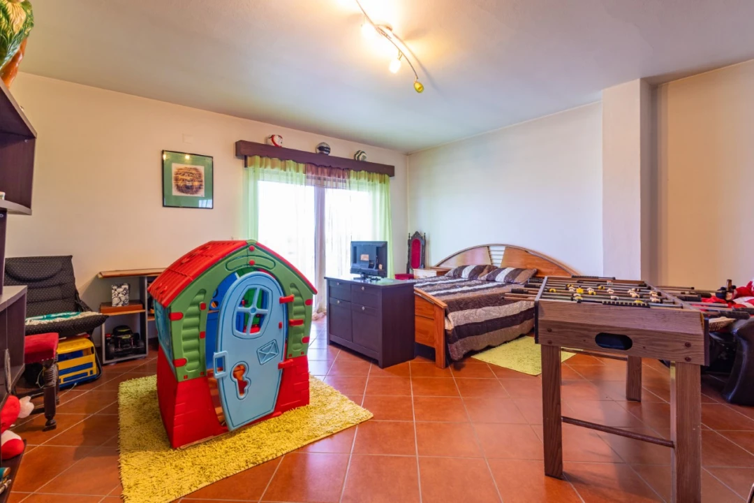 Moradia T4 para Venda em Marinha das Ondas Foto 18