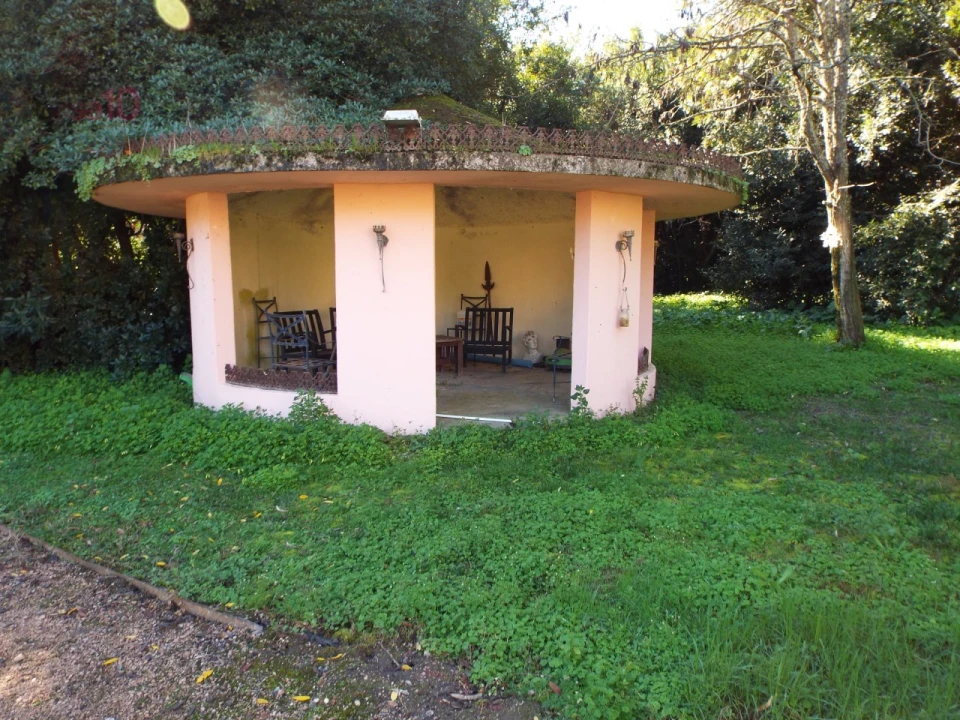 Moradia T8 para Venda em Assunção, Ajuda, Salvador e Santo Ildefonso Foto 23