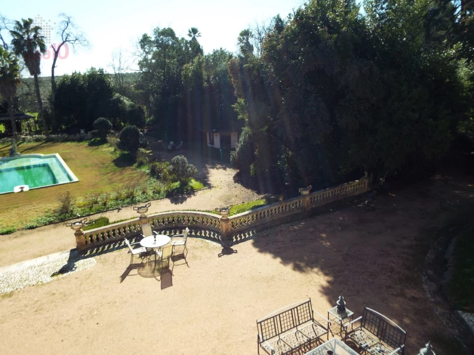 Moradia T8 para Venda em Assunção, Ajuda, Salvador e Santo Ildefonso Foto 15