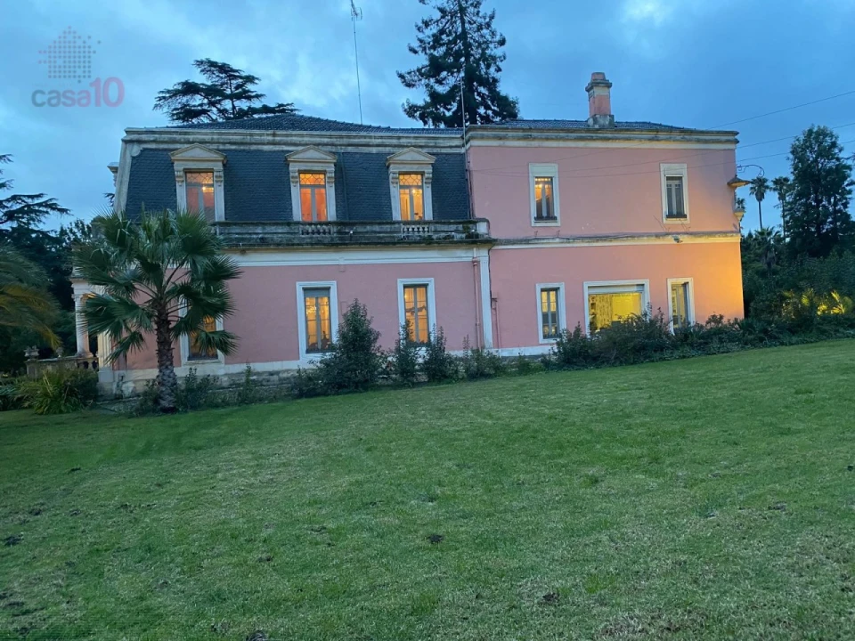 Moradia T8 para Venda em Assunção, Ajuda, Salvador e Santo Ildefonso Foto 10