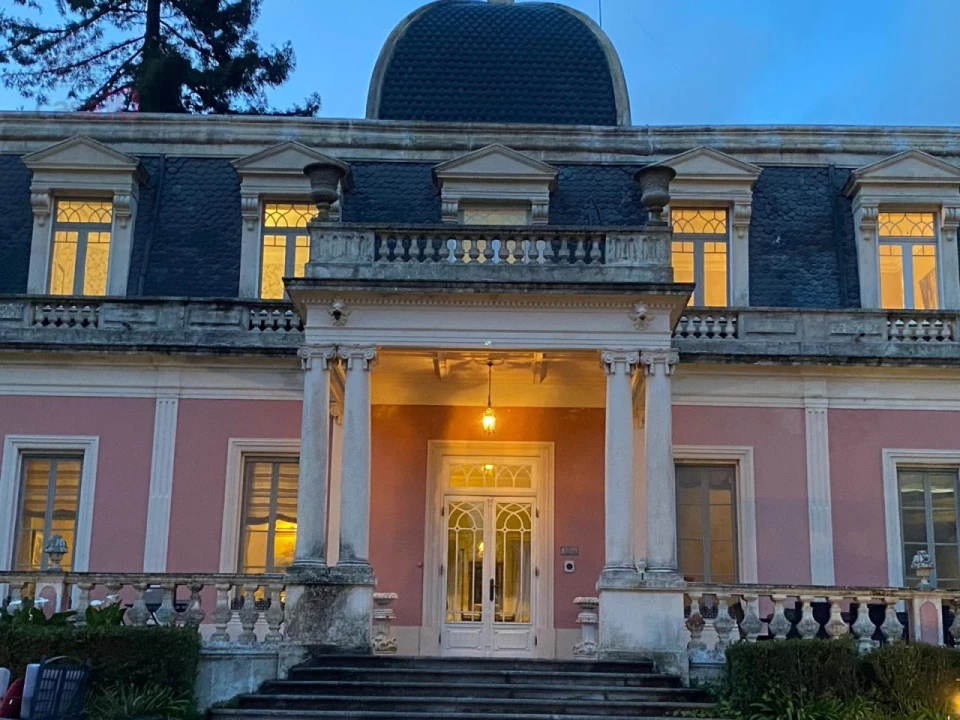 Moradia T8 para Venda em Assunção, Ajuda, Salvador e Santo Ildefonso Foto 9