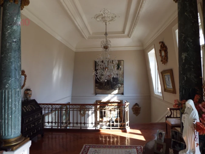 Moradia T8 para Venda em Assunção, Ajuda, Salvador e Santo Ildefonso Foto 46