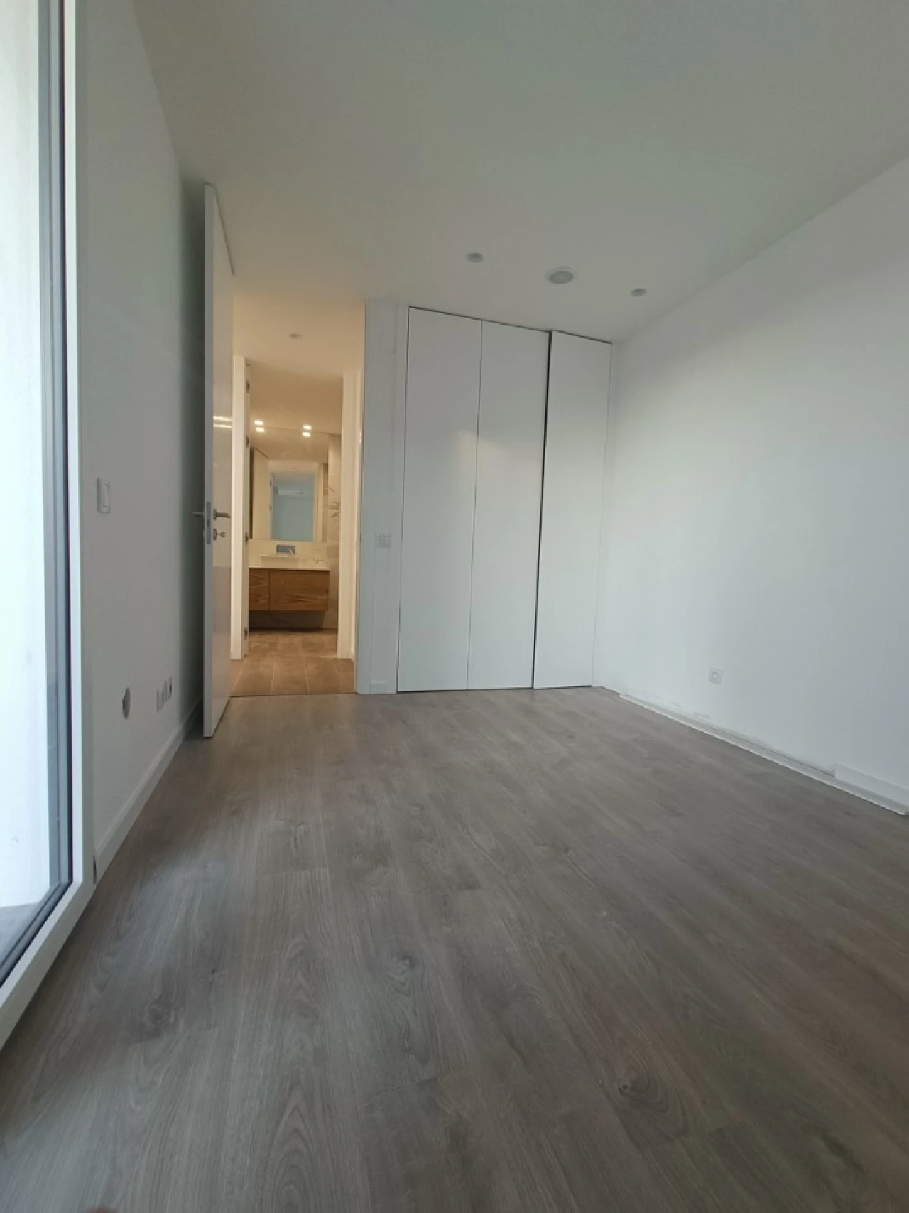 Moradia T5 para Venda em Marvila, Ribeira Santarém, São Salvador, São Nicolau Foto 13