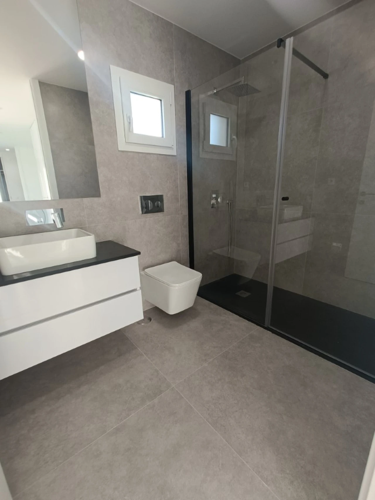 Moradia T5 para Venda em Marvila, Ribeira Santarém, São Salvador, São Nicolau Foto 25