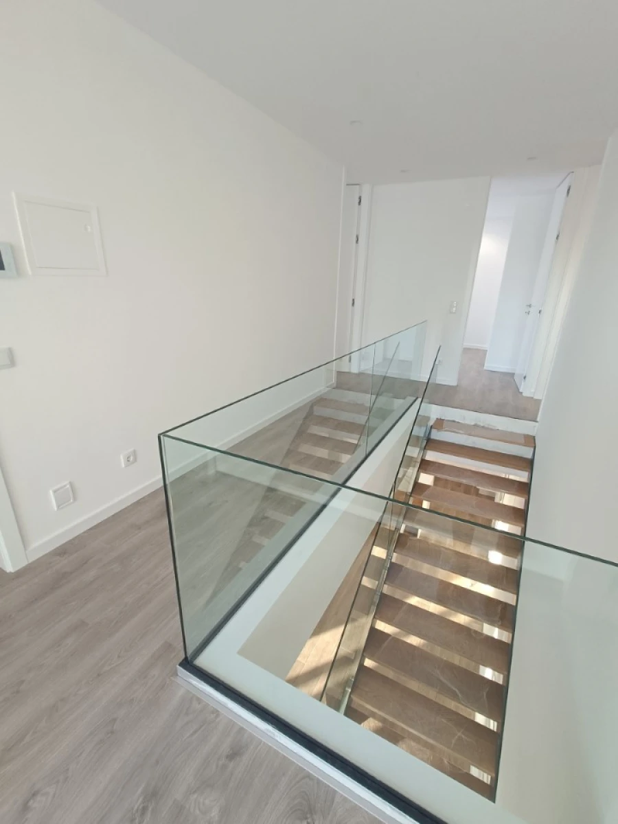 Moradia T5 para Venda em Marvila, Ribeira Santarém, São Salvador, São Nicolau Foto 28